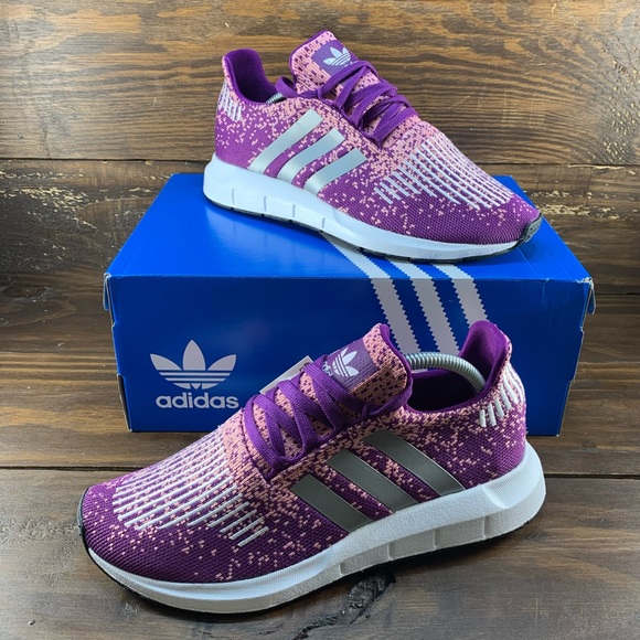 ADIDAS SWIFT RUN WOMENS SHOES - Picture 10 of 10